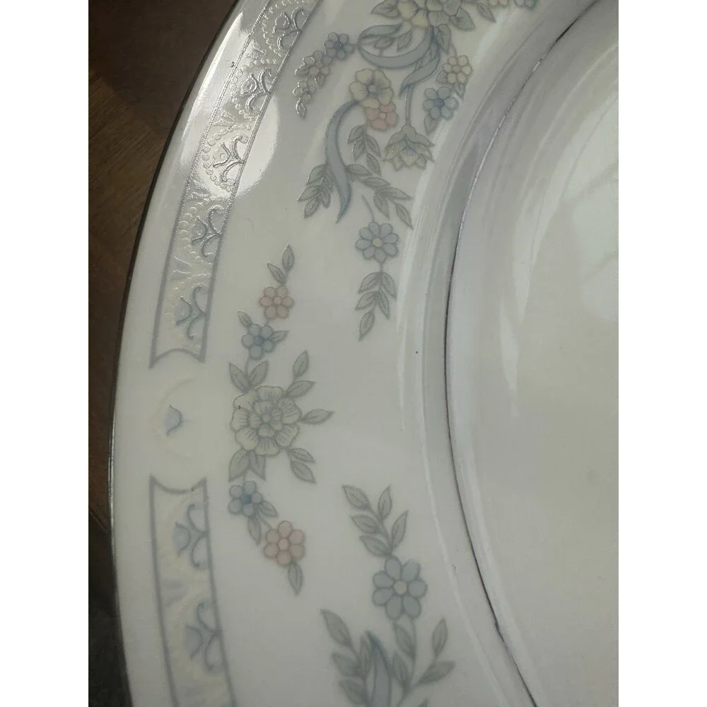 Vintage Somerset By Excel Set of 4 Dinner Plated Pink Blue Floral Silver Trim